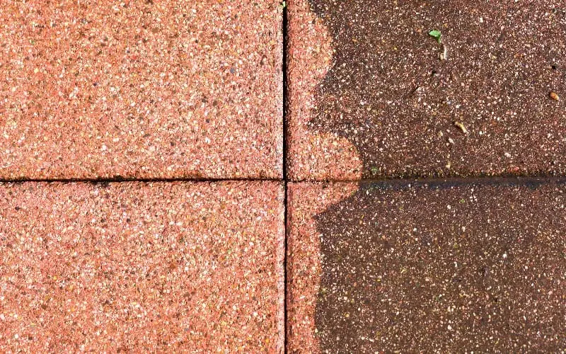 what can you pressure wash Florida home