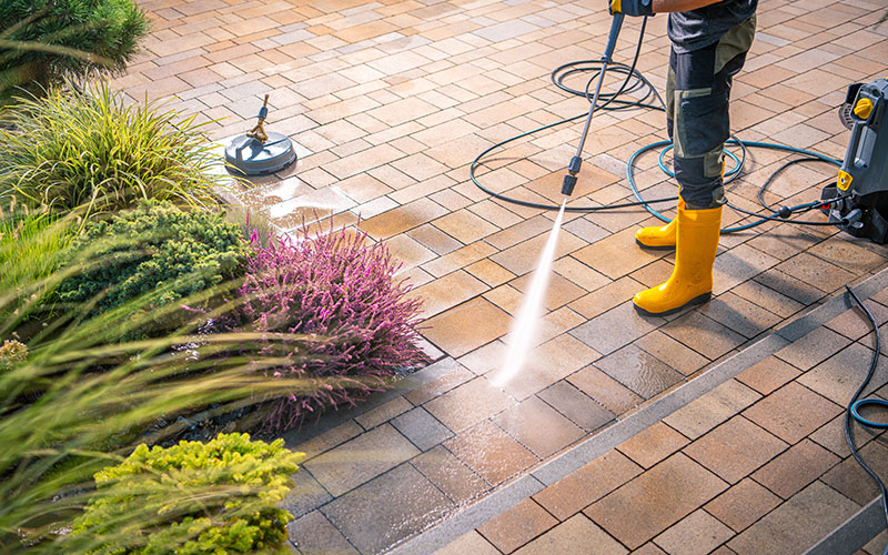 pressure wash before sealing pavers