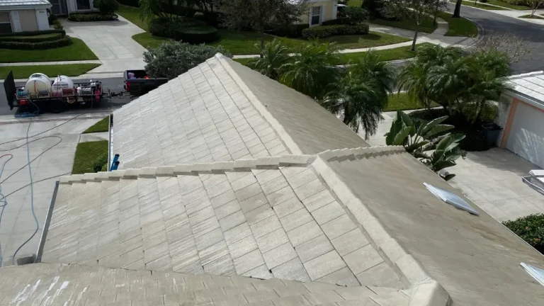 Top-Notch Roof Cleaning in Port St. Lucie, FL (1)